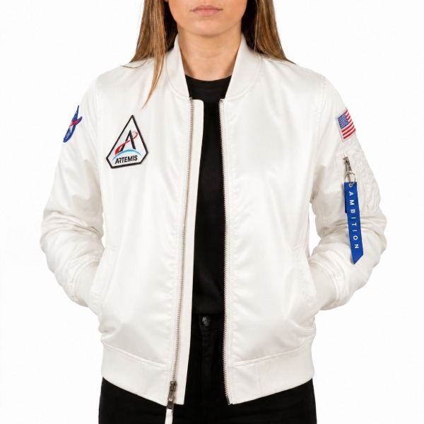 Woman wearing Artemis Jacket in white